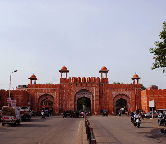 Considering acute scarcity in water supply, the government is braced up to supply water 24x7 to 650 acre area in the walled city, under the smart city project.