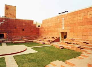 With the intention to promote Rajasthani arts, crafts and culture, Rajasthan government introduced JKK (Jawahar Kala Kendra).