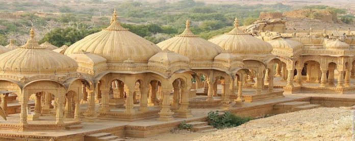 हमारी ऐतिहासिक धरोहरों व विरासतों का संरक्षण कर, सहेजने का काम कर रही है राजस्थान सरकार