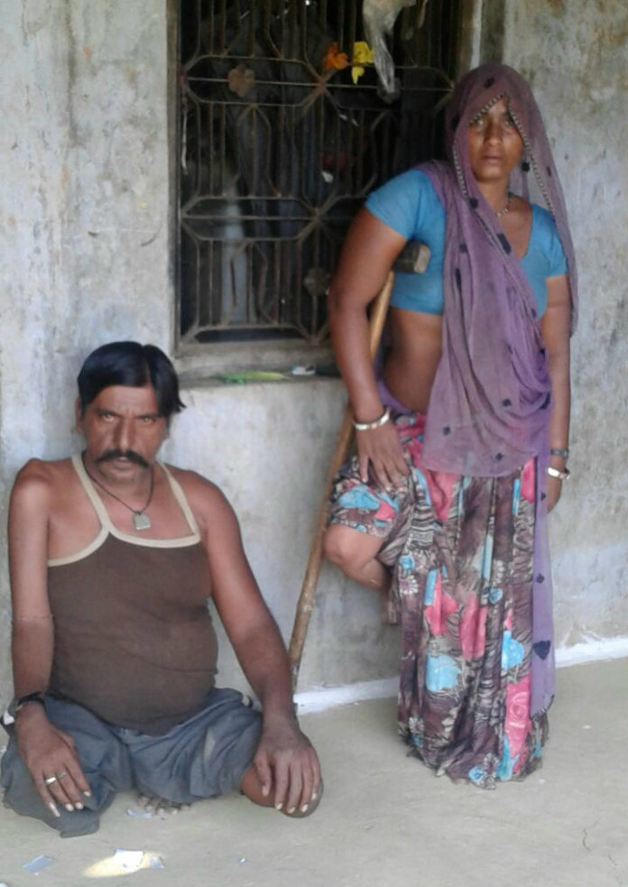 Shankar Lal and his wife Ramkanya