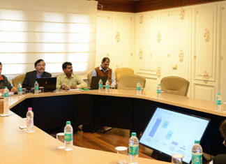 राजस्थान के किसानों को फसल बीमा योजना का पैसा समय पर मिलेगा vasundhara-raje-raj-vikas-meeting