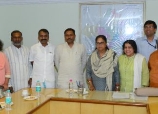 मुख्यमंत्री राजे और राज्यपाल से राष्ट्रीय अनुसूचित जाति आयोग के अध्यक्ष ने की मुलाकात news of rajasthan