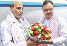 राजस्थान: मेड़ता में रक्षा मंत्री राजनाथ सिंह और CM भजनलाल शर्मा ने की ‘कारपूलिंग’, काफिले में दिखीं महज 6 गाड़ियां