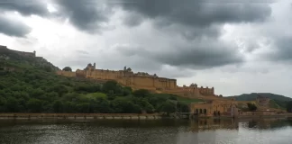 राजस्थान में आंधी-बारिश का तांडव, 70 की स्पीड से चलेंगी हवाएं; कहां तक पहुंचा मानसून