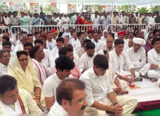 अशोक गहलोत मुझे बेटा मानते हैं बोले सचिन पायलट